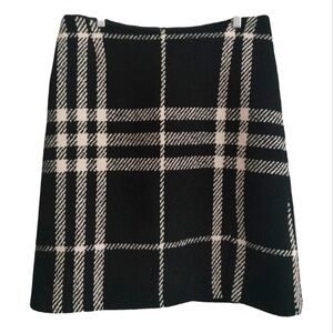 Burberry Black and White Checkered A-Line Skirt size Large